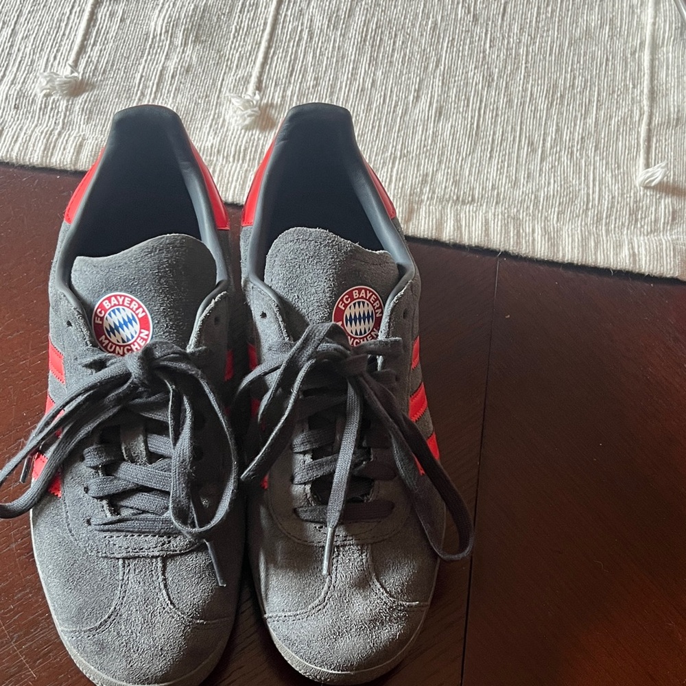 Unisex Adidas Gray and Red FC Bayern Munich Sneakers